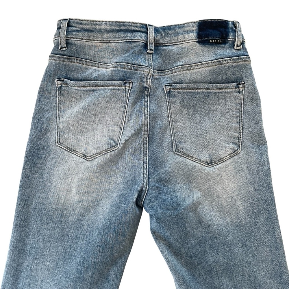 Risen High Rise Light Wash Wide Leg Flare Jeans 70s Premium Denim Size 9/29 - Picture 7 of 17